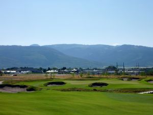 Tributary 6th Fairway